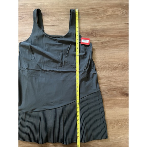 Spanx Get Moving Yes Pleats Sleeveless Athletic Dress‎ Size XL Pine Stone NWT - Picture 6 of 7